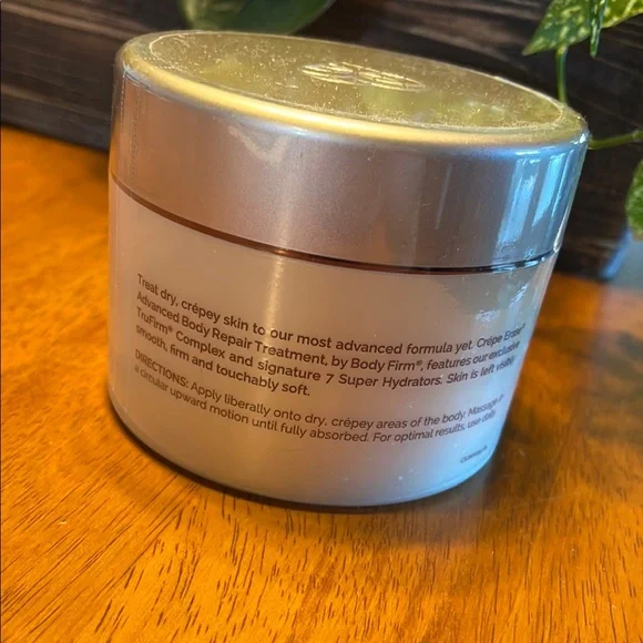 Crepe Erase Advanced Body Repair Treatment - Cream - Picture 2 of 4